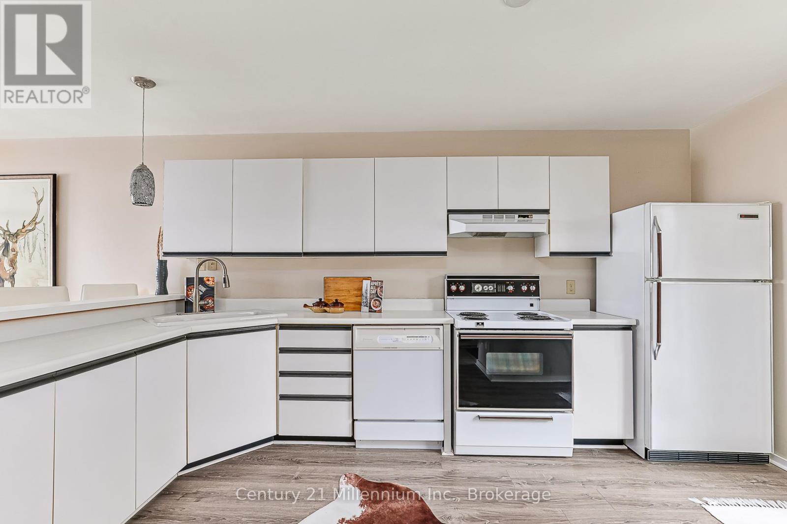 32 - 44 Trott Boulevard E, Collingwood, Ontario  L9Y 5B7 - Photo 10 - S12018982