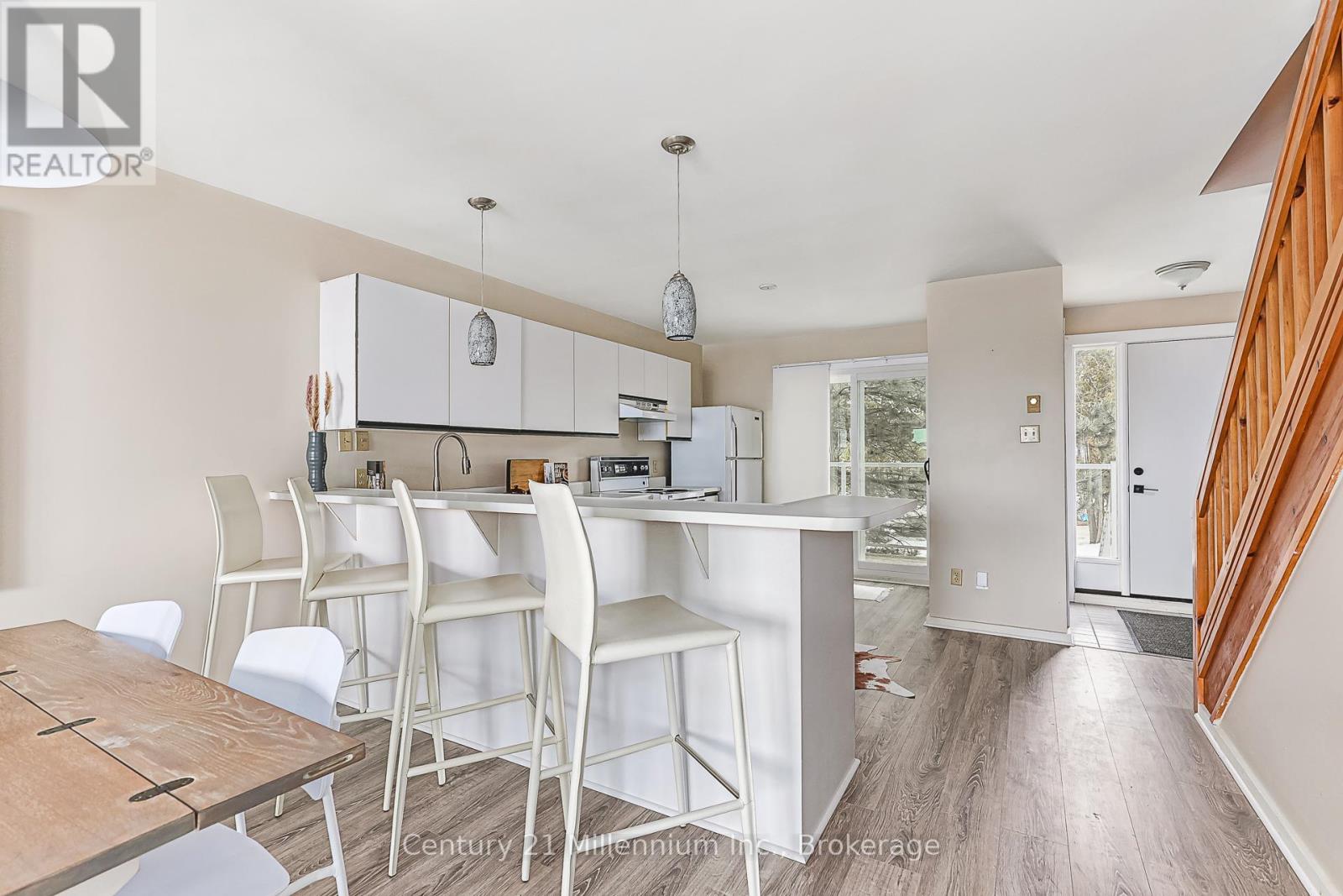 32 - 44 Trott Boulevard E, Collingwood, Ontario  L9Y 5B7 - Photo 11 - S12018982