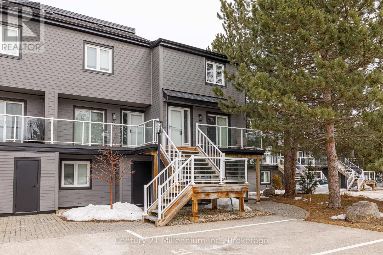 32 - 44 Trott Boulevard E, Collingwood, Ontario  L9Y 5B7 - Photo 2 - S12018982
