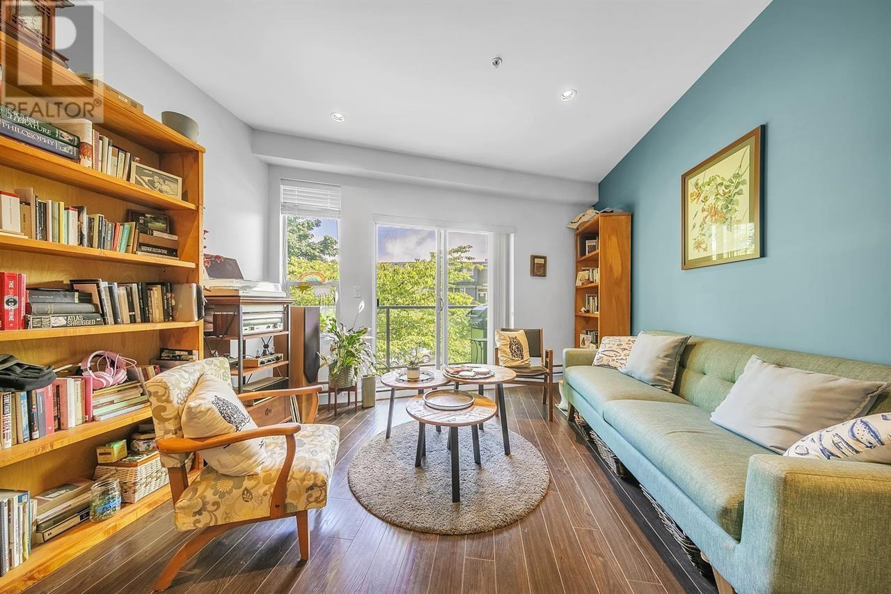 2128 Eton Street, Vancouver, British Columbia  V5L 1C7 - Photo 5 - R2977658