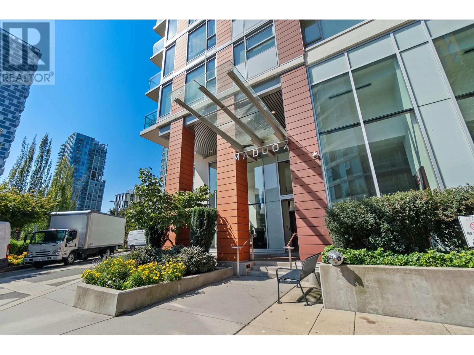 Listing Picture 21 of 24 : 1301 1351 CONTINENTAL STREET, Vancouver / 溫哥華 - 魯藝地產 Yvonne Lu Group - MLS Medallion Club Member