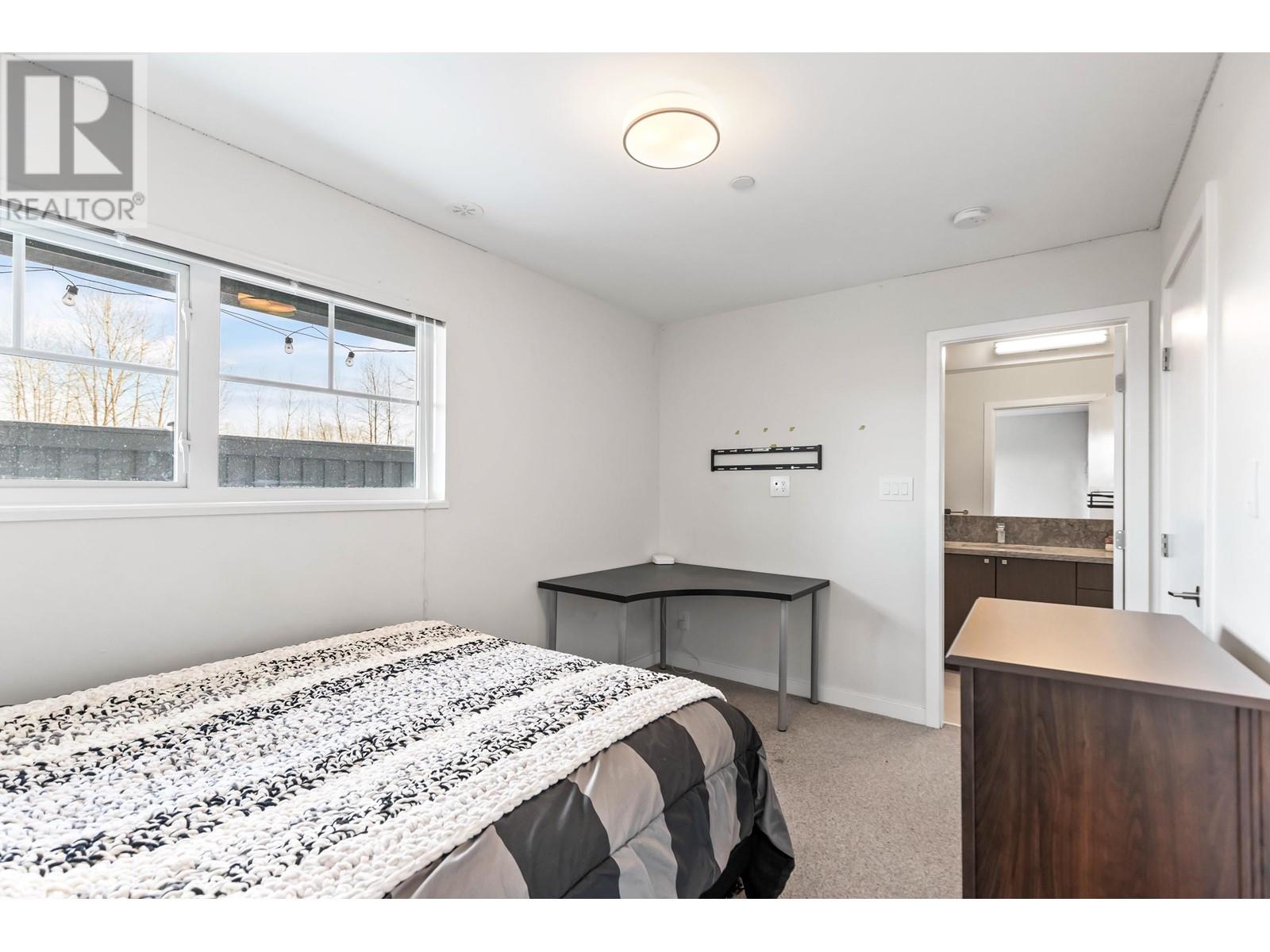 206 19451 Sutton Avenue, Pitt Meadows, British Columbia  V3Y 0G6 - Photo 20 - R2978033