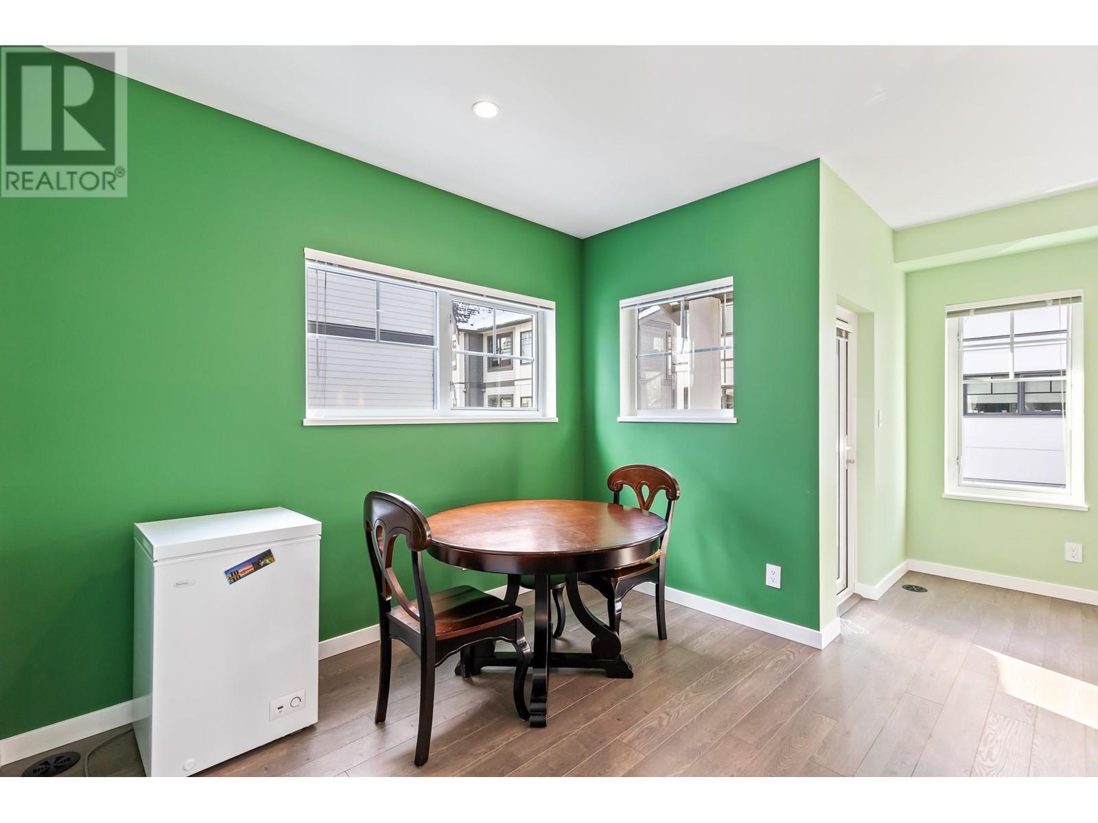 206 19451 Sutton Avenue, Pitt Meadows, British Columbia  V3Y 0G6 - Photo 8 - R2978033
