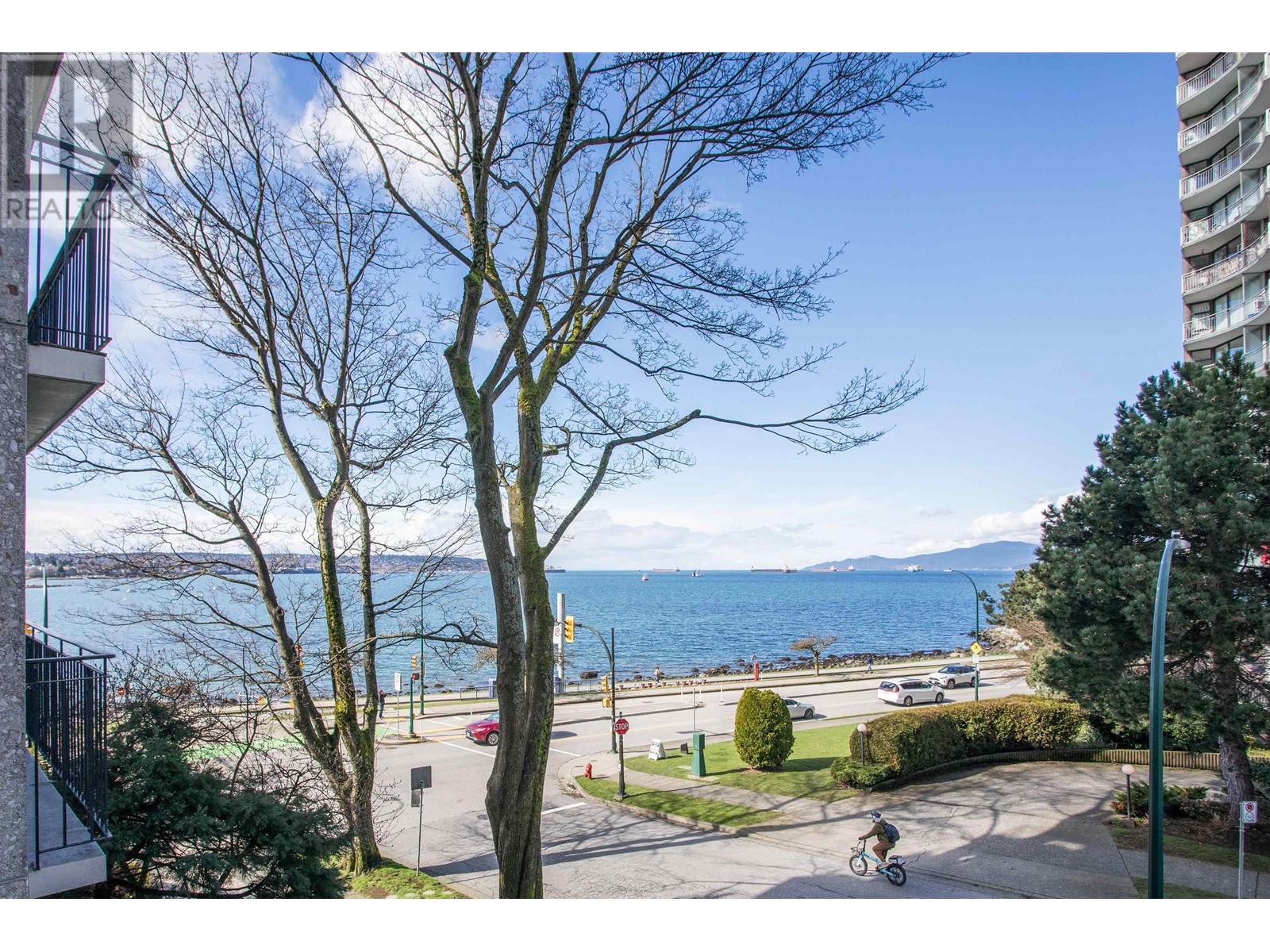 303 1575 BEACH AVENUE, vancouver, British Columbia