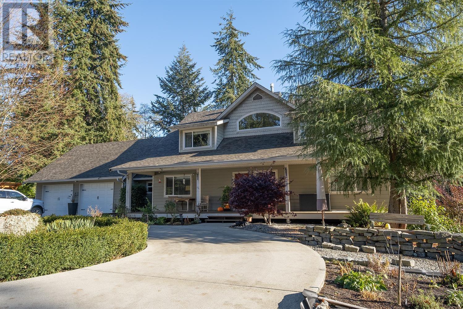 Property at 462 VETERANS ROAD image 3