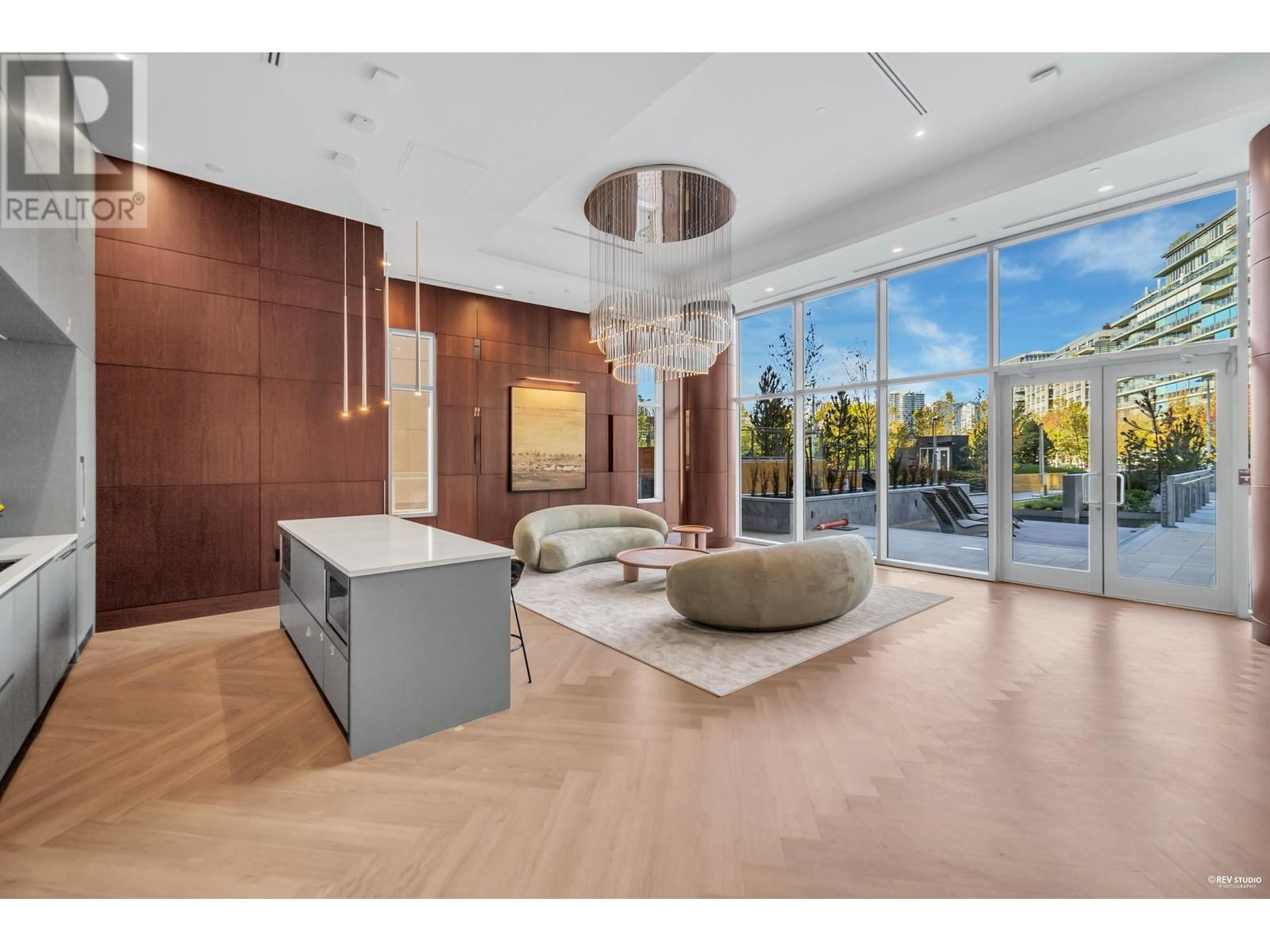 Listing Picture 32 of 40 : 1728 COOK STREET, Vancouver / 溫哥華 - 魯藝地產 Yvonne Lu Group - MLS Medallion Club Member