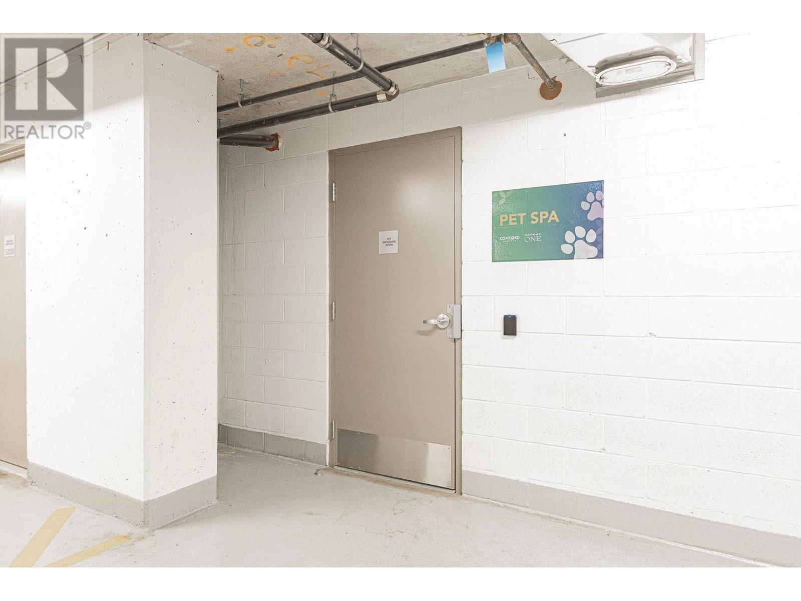 Listing Picture 37 of 40 : 1728 COOK STREET, Vancouver / 溫哥華 - 魯藝地產 Yvonne Lu Group - MLS Medallion Club Member