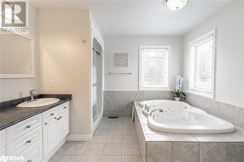 3211 Oak Street, Innisfil, Ontario  L9S 2K3 - Photo 14 - 40697574