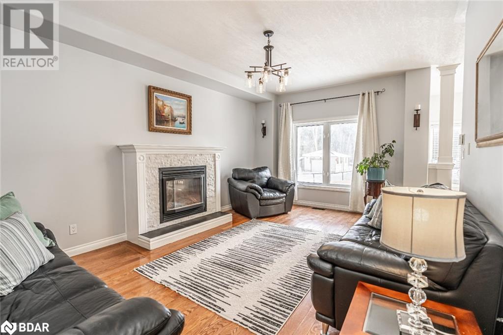 3211 Oak Street, Innisfil, Ontario  L9S 2K3 - Photo 10 - 40697574