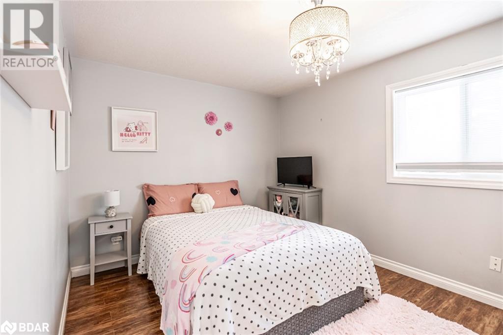 3211 Oak Street, Innisfil, Ontario  L9S 2K3 - Photo 18 - 40697574
