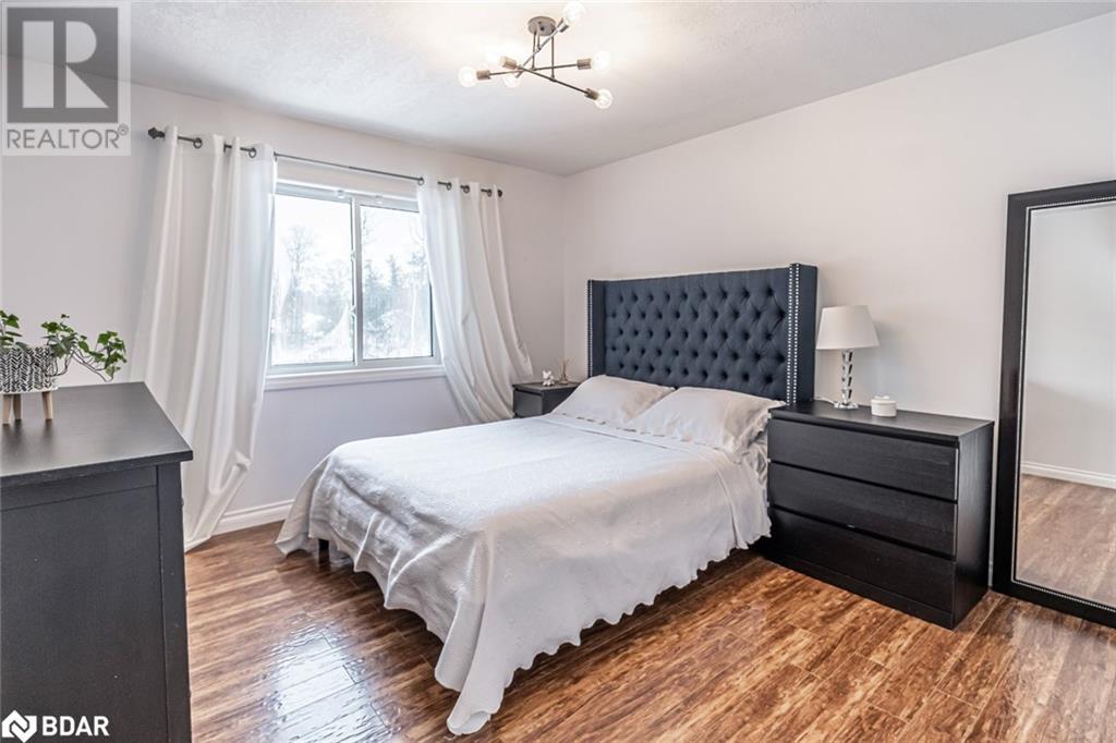 3211 Oak Street, Innisfil, Ontario  L9S 2K3 - Photo 17 - 40697574