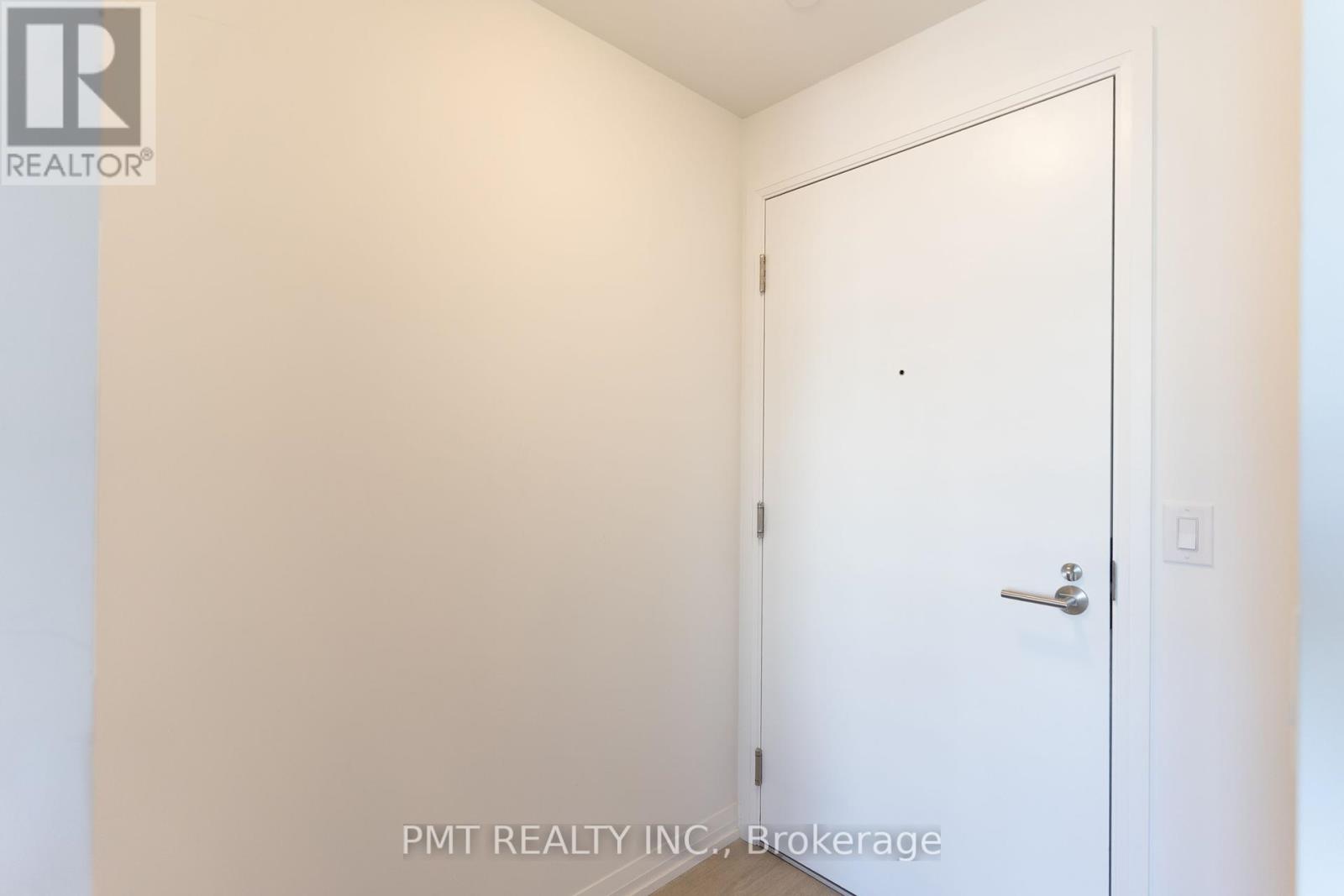 4908 - 8 Widmer Street, Toronto, Ontario  M5V 0W6 - Photo 18 - C12020385