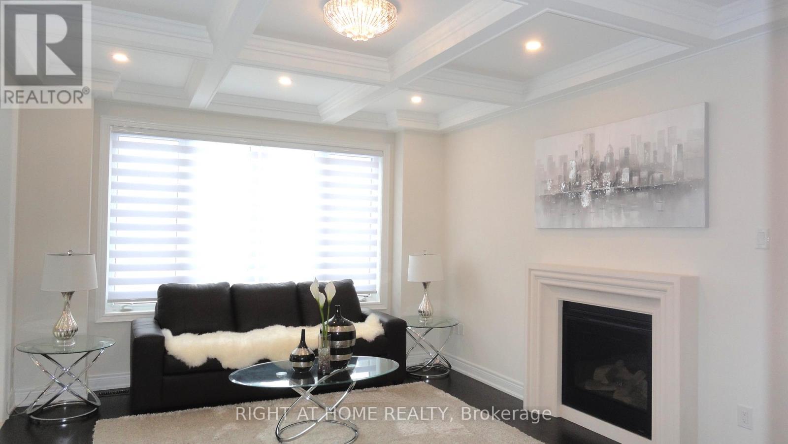 Property at 2640 SAPPHIRE DRIVE image 3