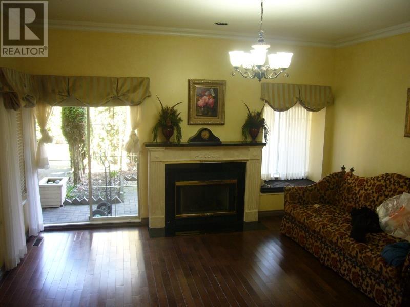 Property at 272 WATERLEIGH DRIVE image 5