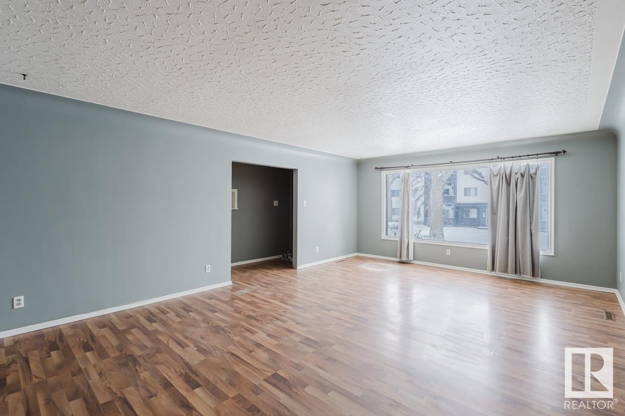 Property at 10454 78 AV NW image 3
