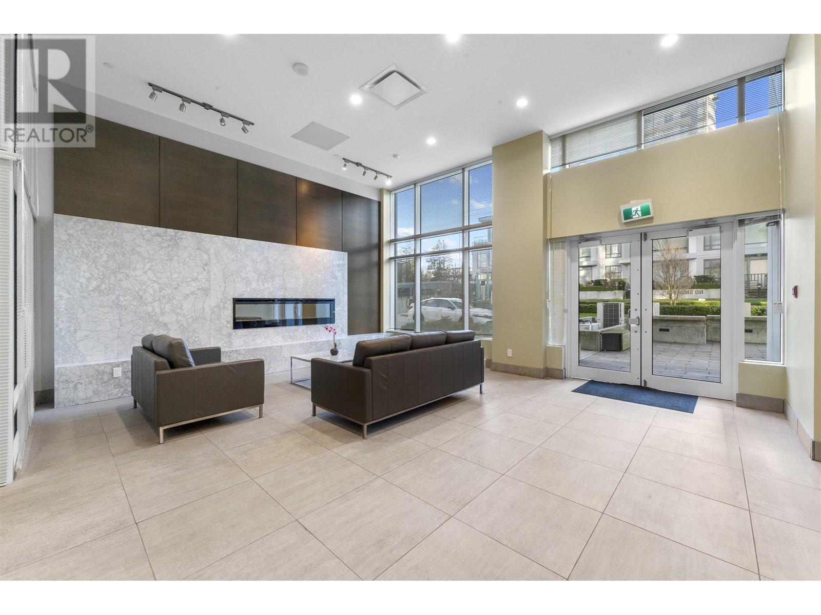 501 4900 Lennox Lane, Burnaby, British Columbia  V5H 0G9 - Photo 3 - R2978028