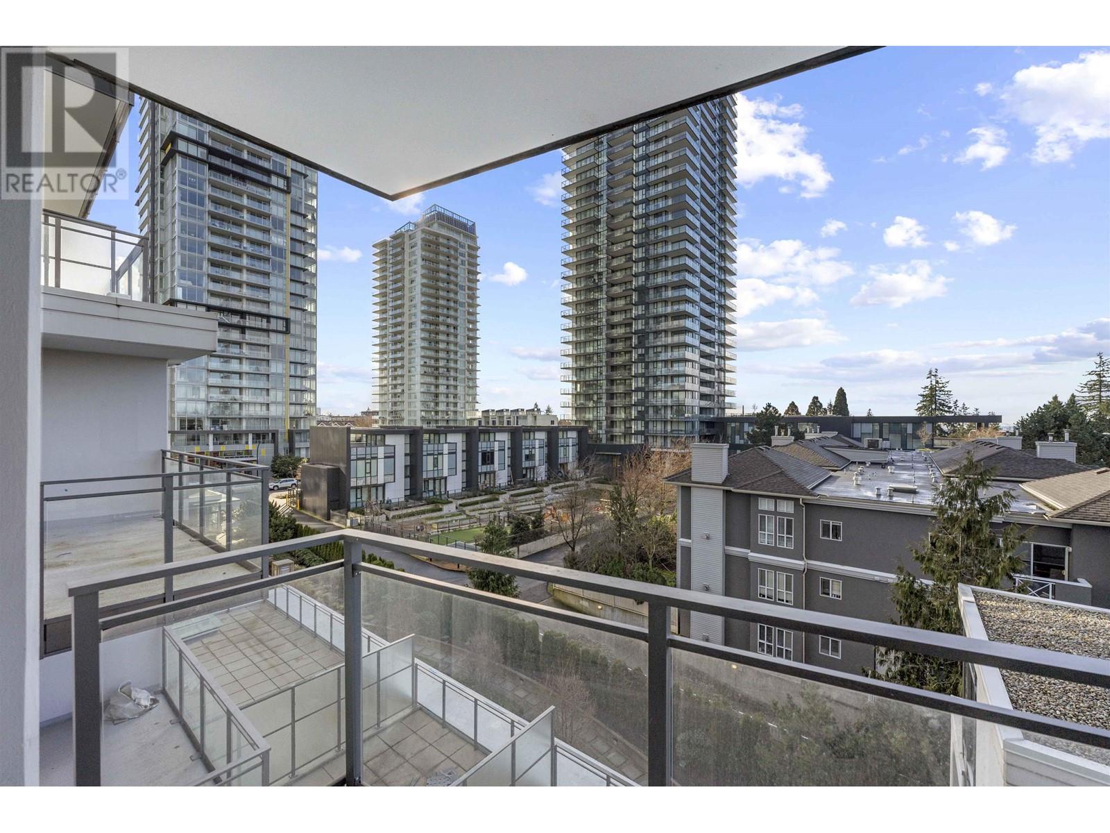 501 4900 Lennox Lane, Burnaby, British Columbia  V5H 0G9 - Photo 18 - R2978028