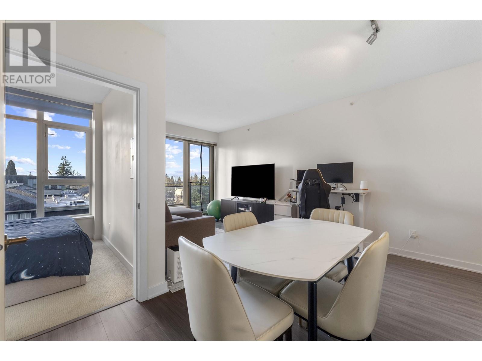 501 4900 Lennox Lane, Burnaby, British Columbia  V5H 0G9 - Photo 6 - R2978028