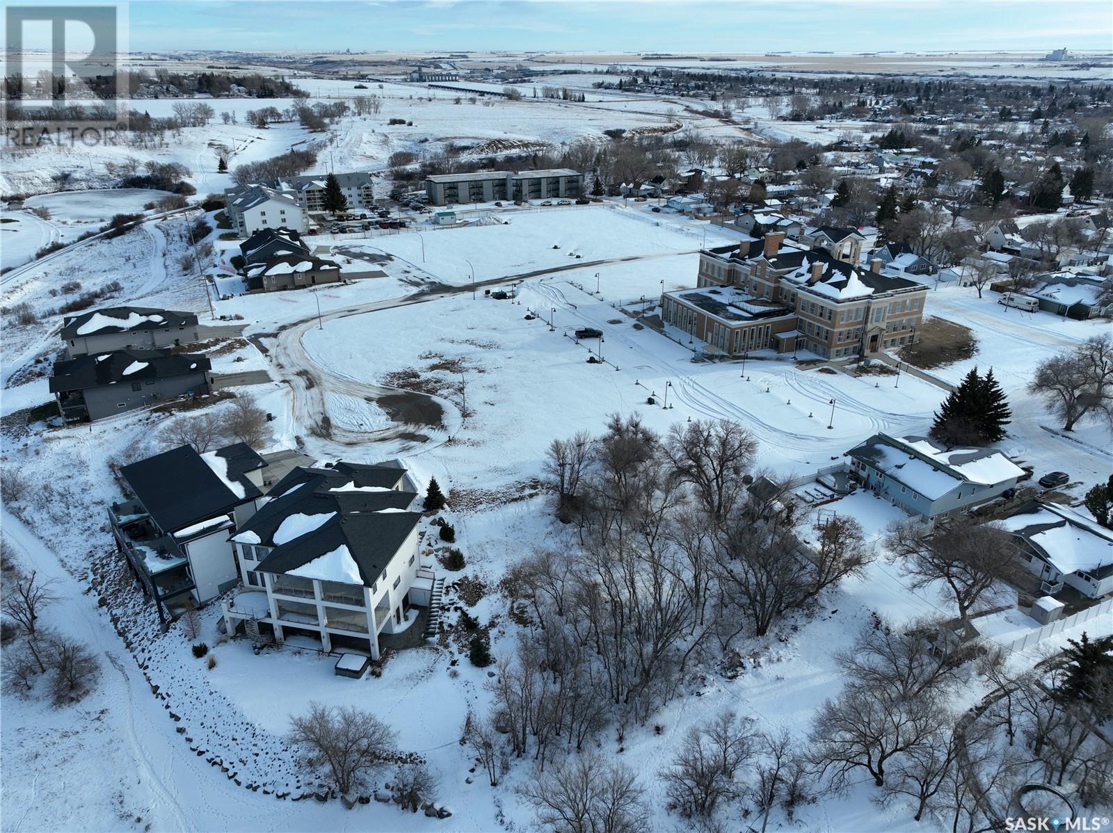 26 Copper Ridge Cove, Moose Jaw, Saskatchewan  S6H 4R1 - Photo 7 - SK998636
