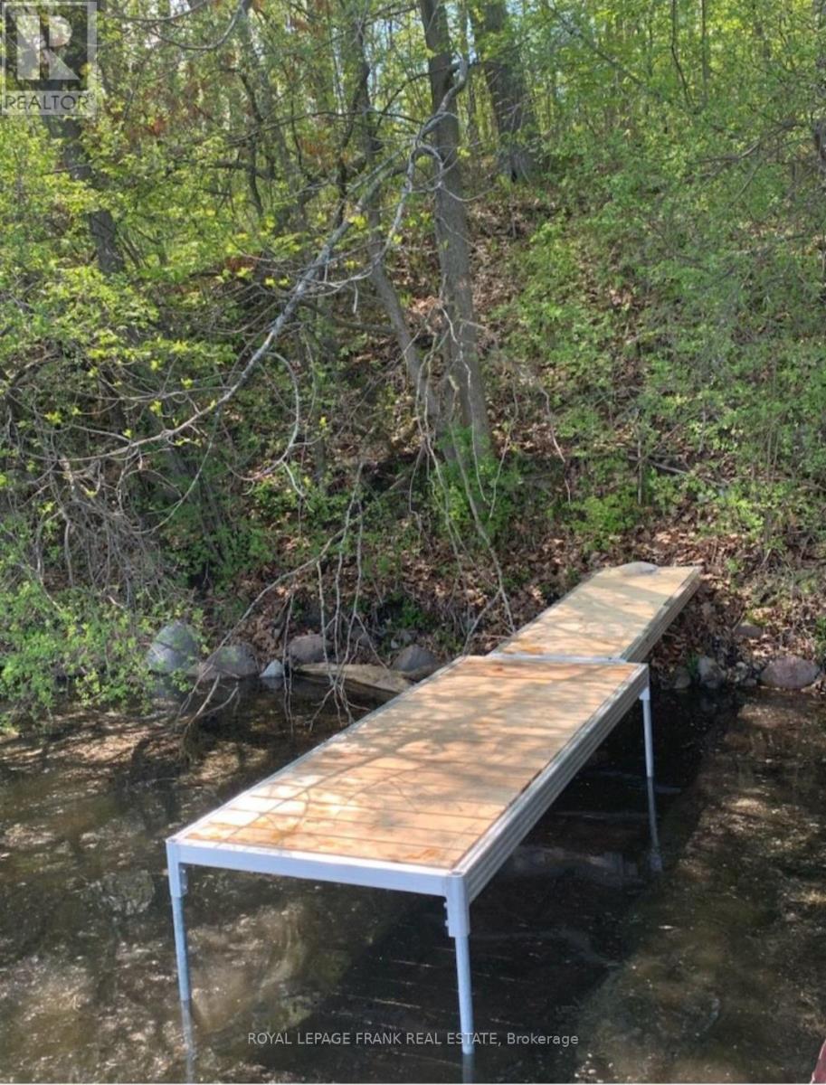 110 Cow Island, Otonabee-South Monaghan, Ontario  K0K 1B0 - Photo 9 - X12020447