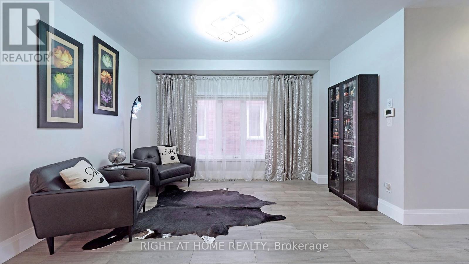Property at 20 IRONBARK COURT image 4