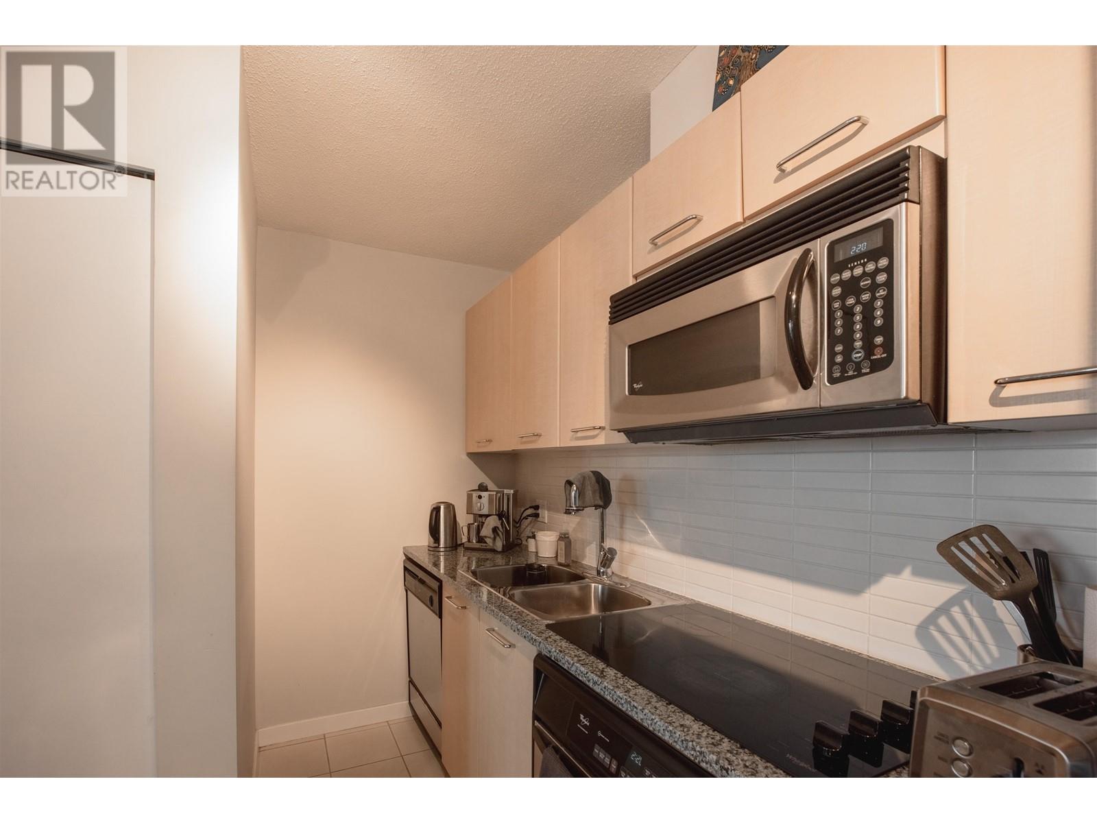 2605 1199 Seymour Street, Vancouver, British Columbia  V6B 1K3 - Photo 6 - R2977661