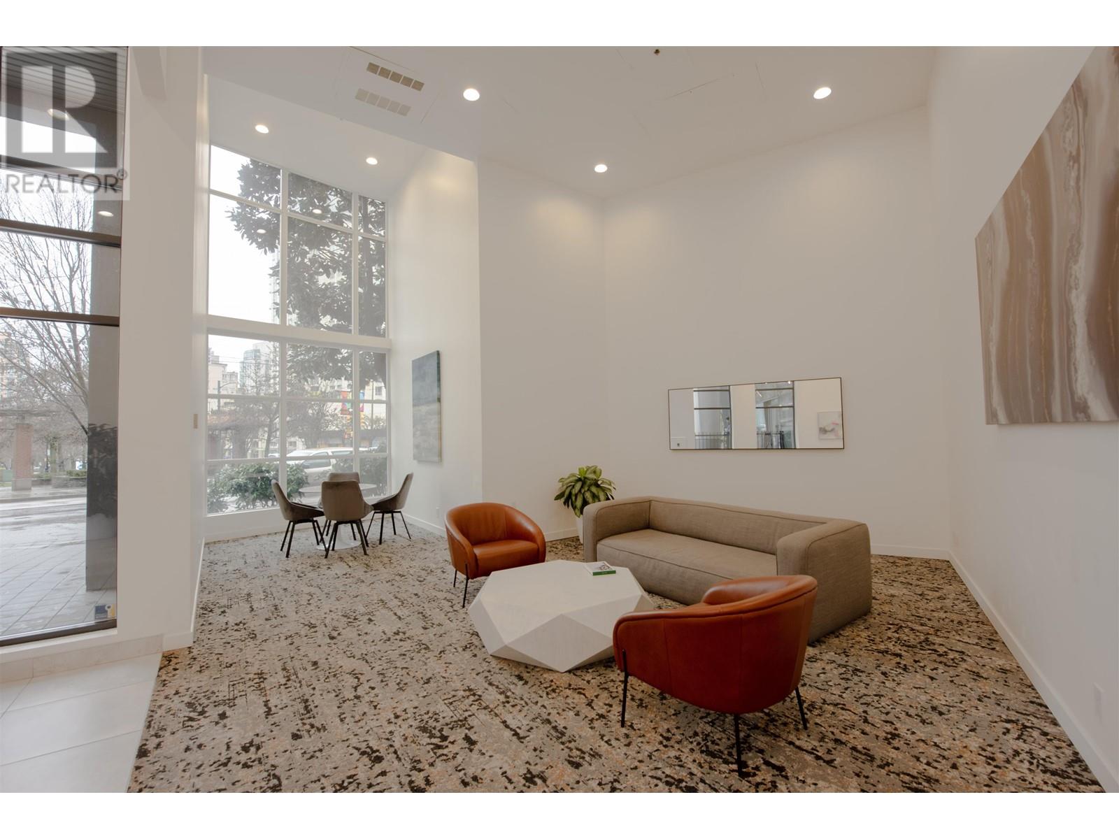 2605 1199 Seymour Street, Vancouver, British Columbia  V6B 1K3 - Photo 2 - R2977661
