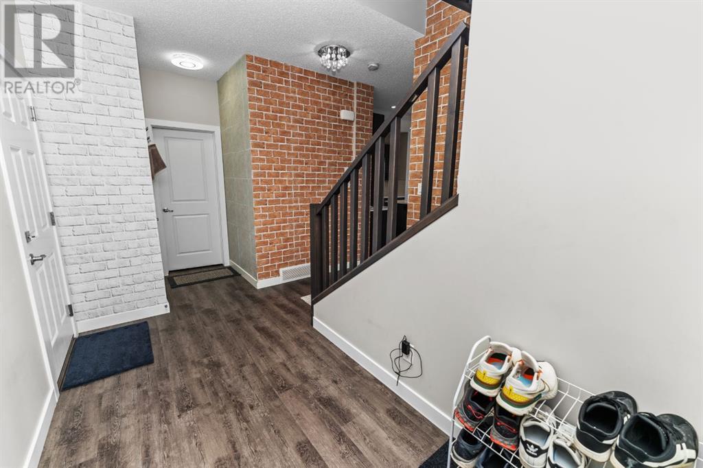 Property at 164 Cornerbrook Common NE image 5