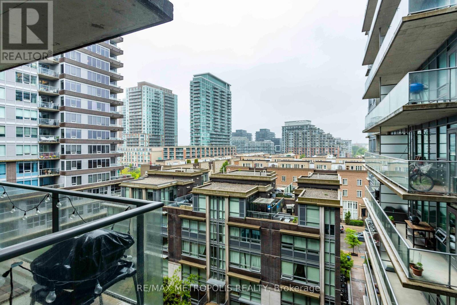 717 - 55 East Liberty Street, Toronto, Ontario  M6K 3P9 - Photo 12 - C12020511