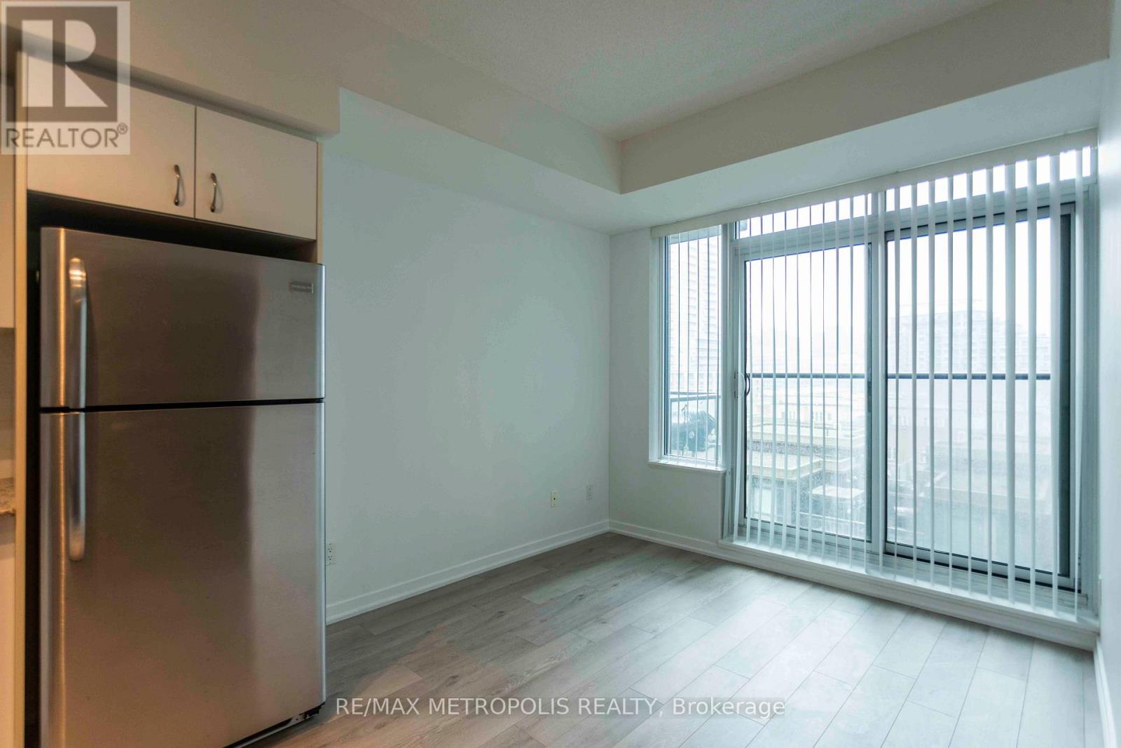 717 - 55 East Liberty Street, Toronto, Ontario  M6K 3P9 - Photo 4 - C12020511