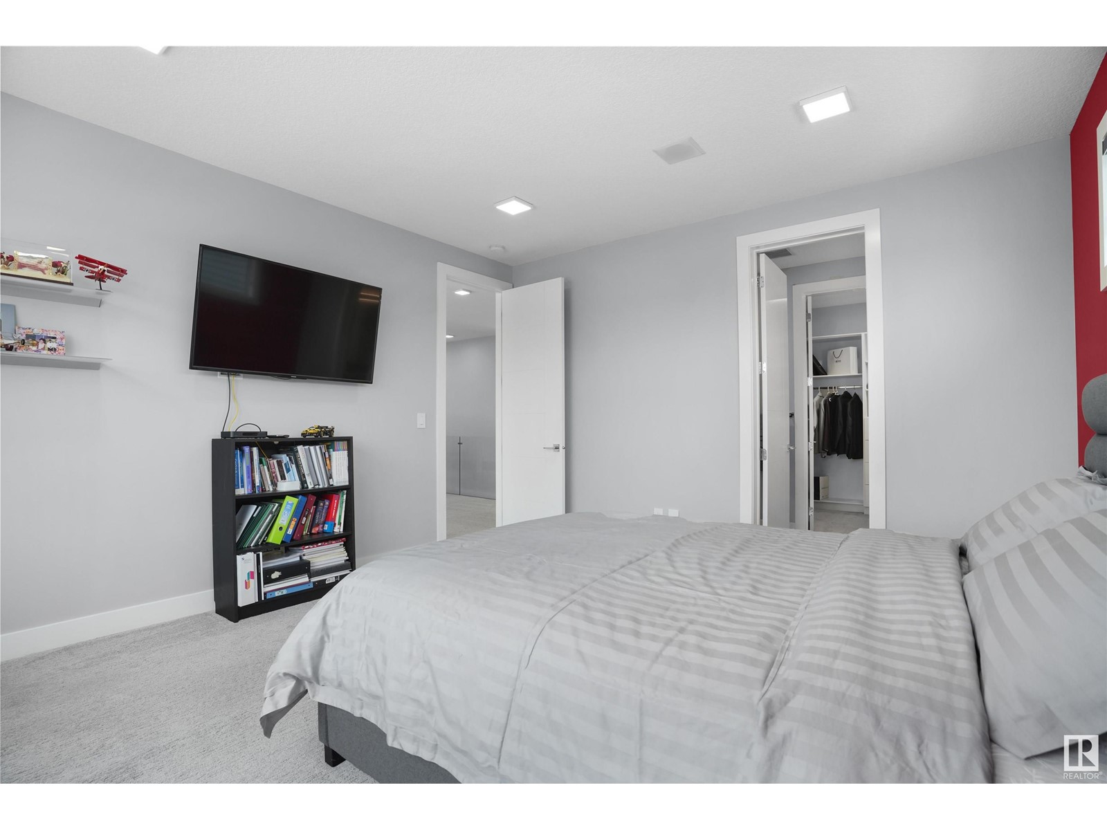 Property at 3530 Watson PT SW image 5
