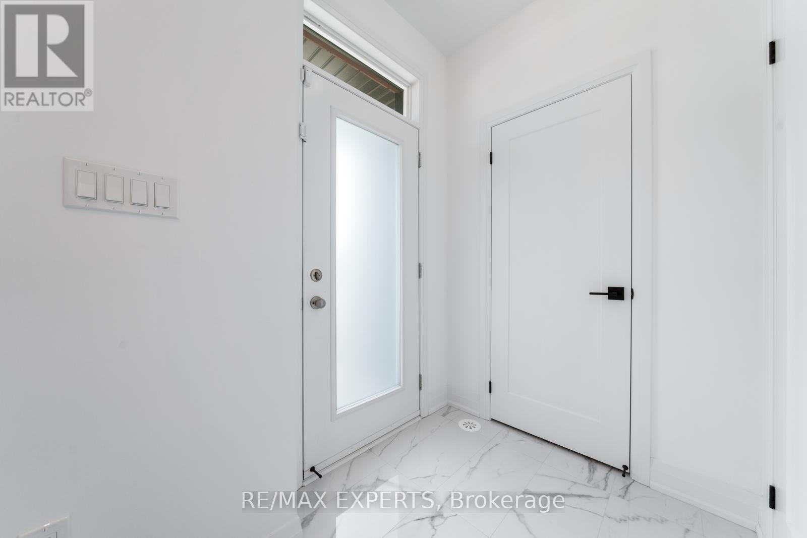 Property at 13 SHATNER TURNABOUT CRESCENT image 3