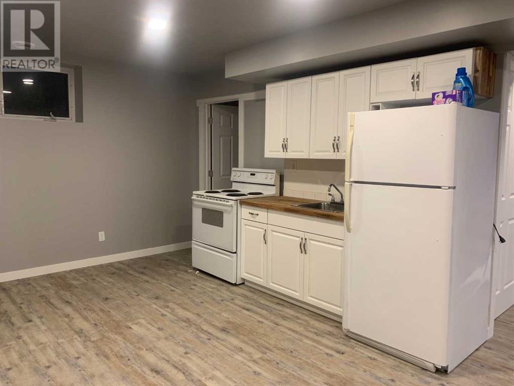 817 2 Street E, Cardston, Alberta  T0K 0K0 - Photo 16 - A2202160