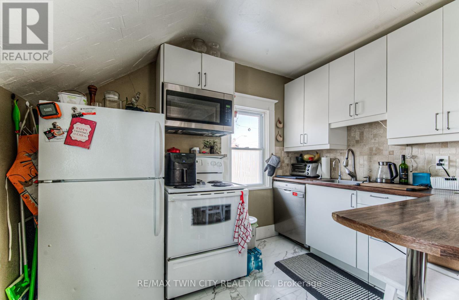 211 Weber Street E, Kitchener, Ontario  N2H 1E7 - Photo 40 - X12020454