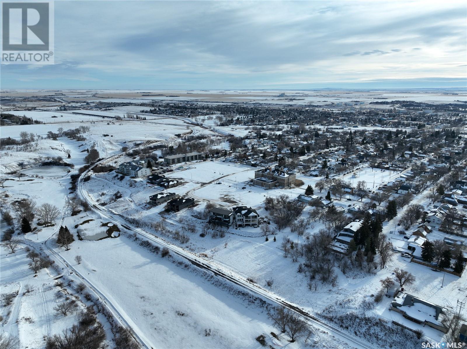 33 Copper Ridge Way, Moose Jaw, Saskatchewan  S6H 4R1 - Photo 5 - SK998940