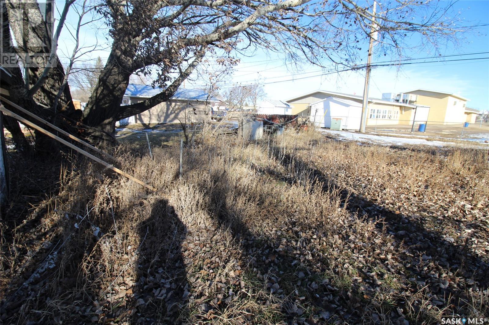 572 3rd Street E, Shaunavon, Saskatchewan S0N 2M0 - Photo 7 - SK998937