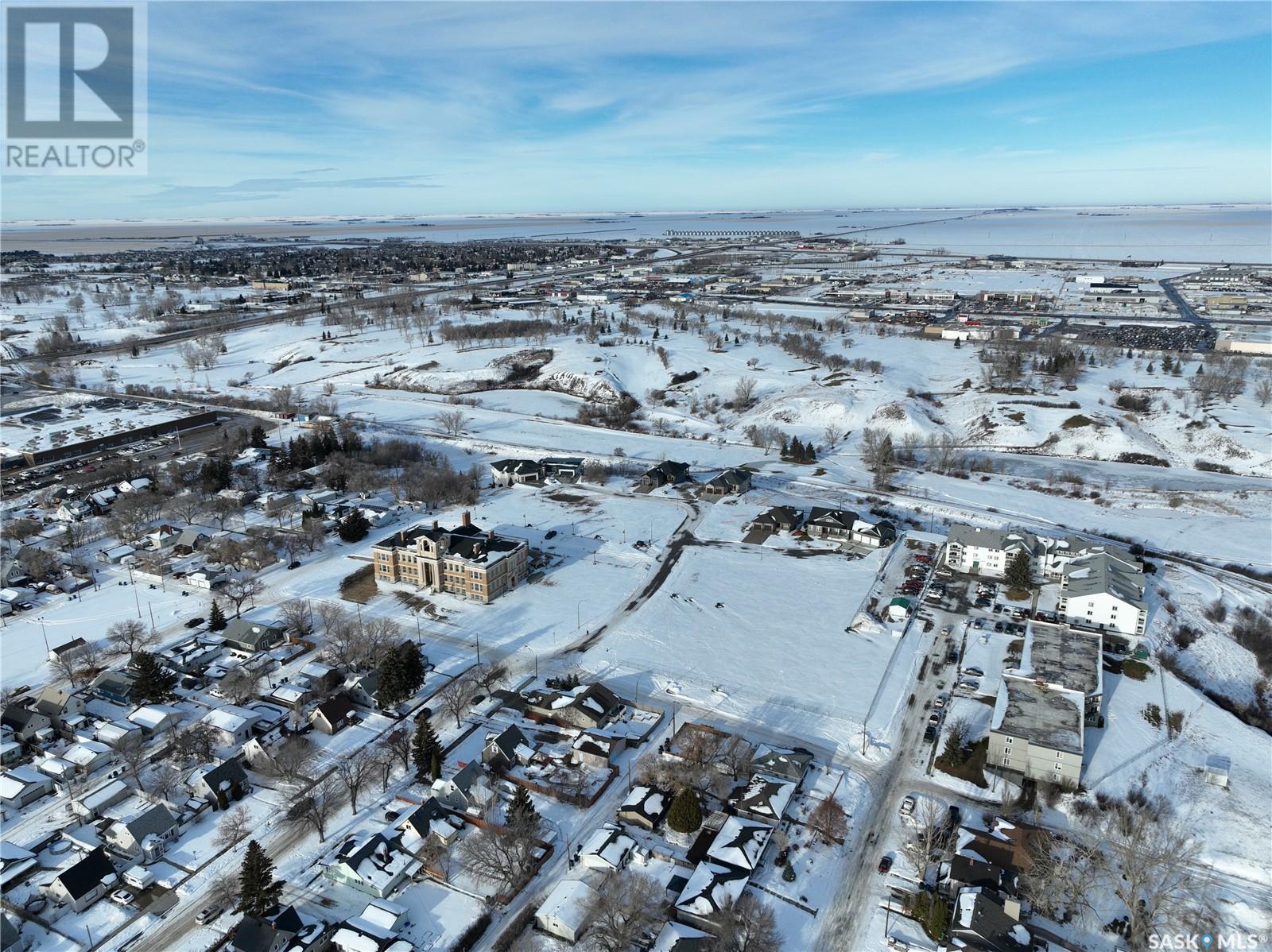 18 Copper Ridge Cove, Moose Jaw, Saskatchewan  S6H 4R1 - Photo 33 - SK998634