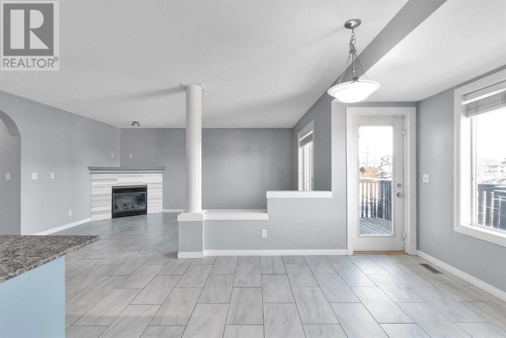 7 Rockyspring Green Nw, Calgary, Alberta  T3G 6A3 - Photo 7 - A2200154