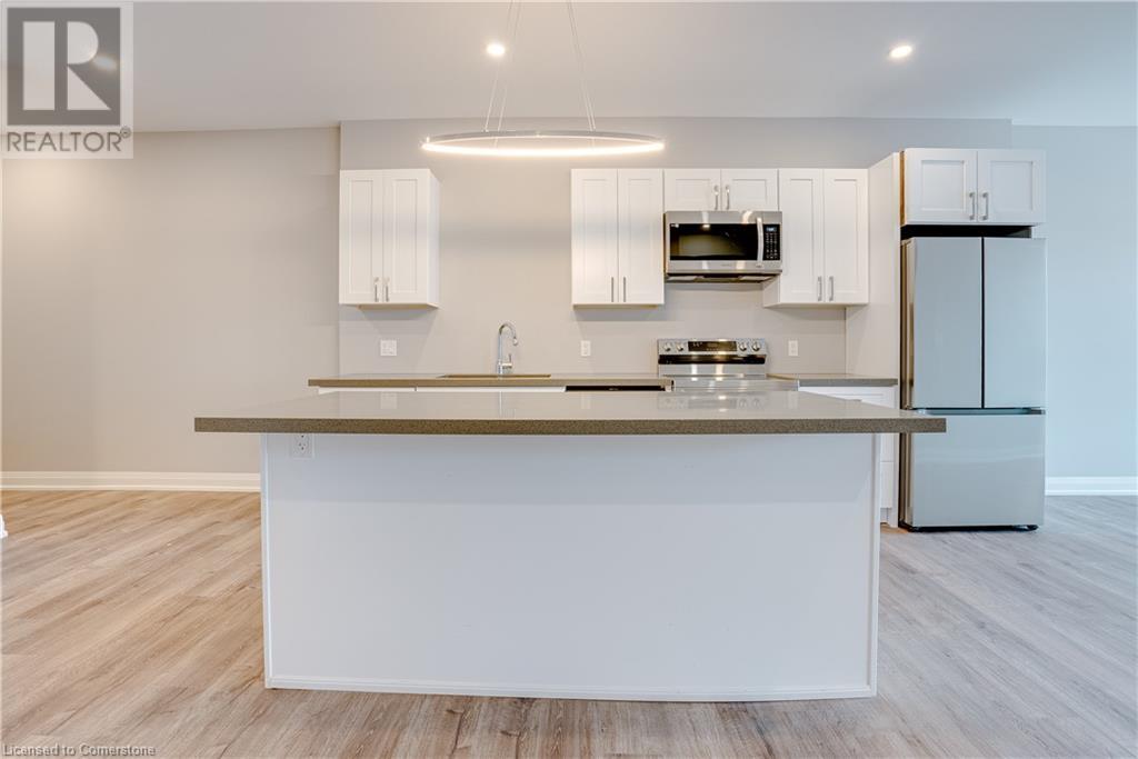 39 Kent Street N, Simcoe, Ontario  N3Y 3S1 - Photo 5 - 40705885
