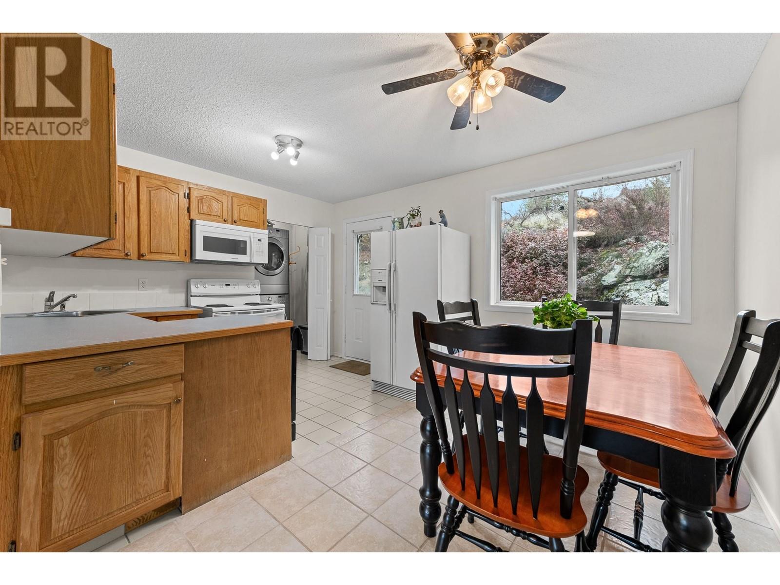 3745 Mclean Creek Road, Okanagan Falls, British Columbia  V0H 1R1 - Photo 31 - 10338956