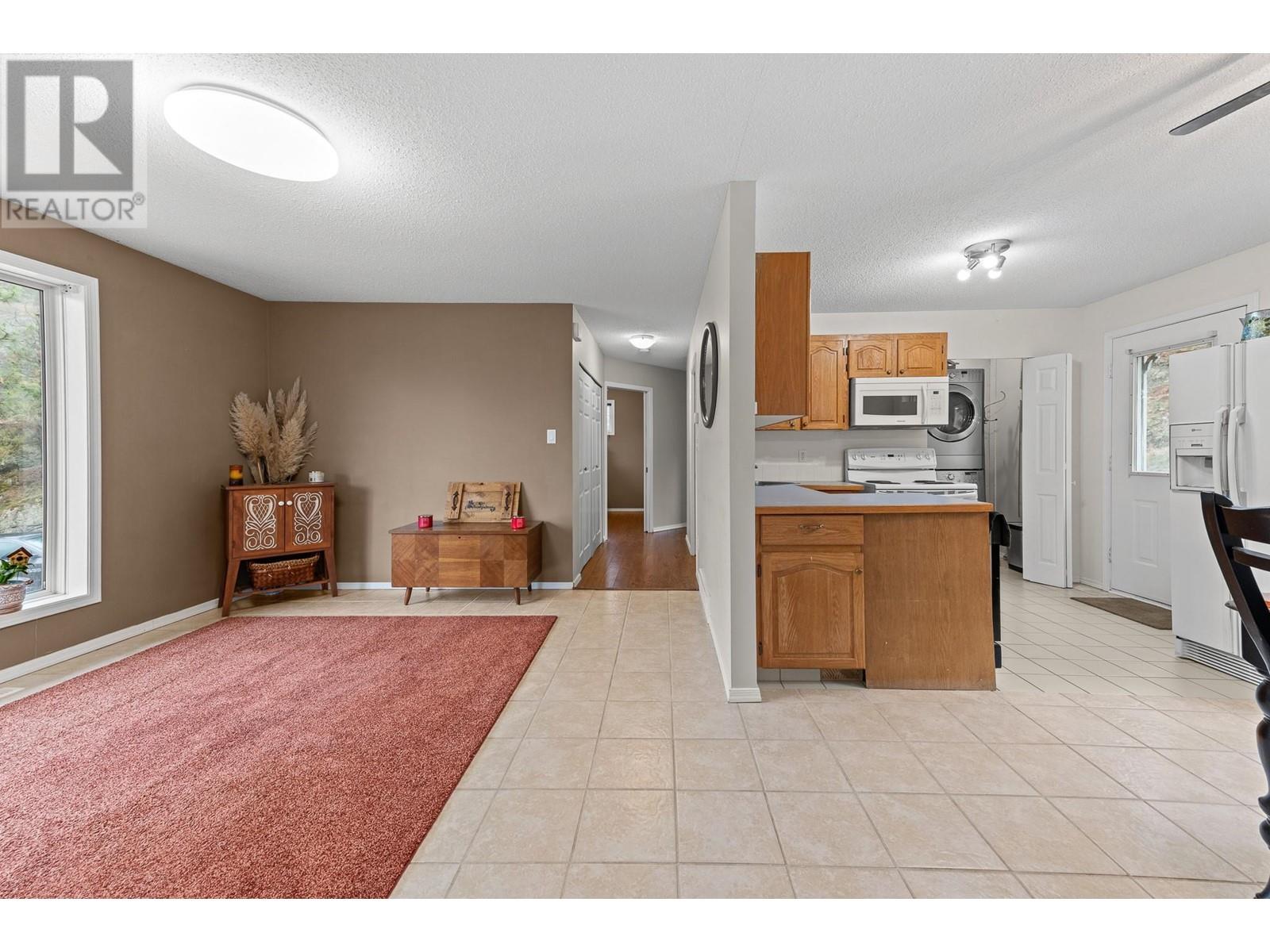 3745 Mclean Creek Road, Okanagan Falls, British Columbia  V0H 1R1 - Photo 30 - 10338956