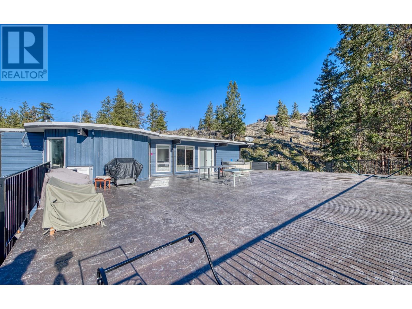 3745 Mclean Creek Road, Okanagan Falls, British Columbia  V0H 1R1 - Photo 39 - 10338956