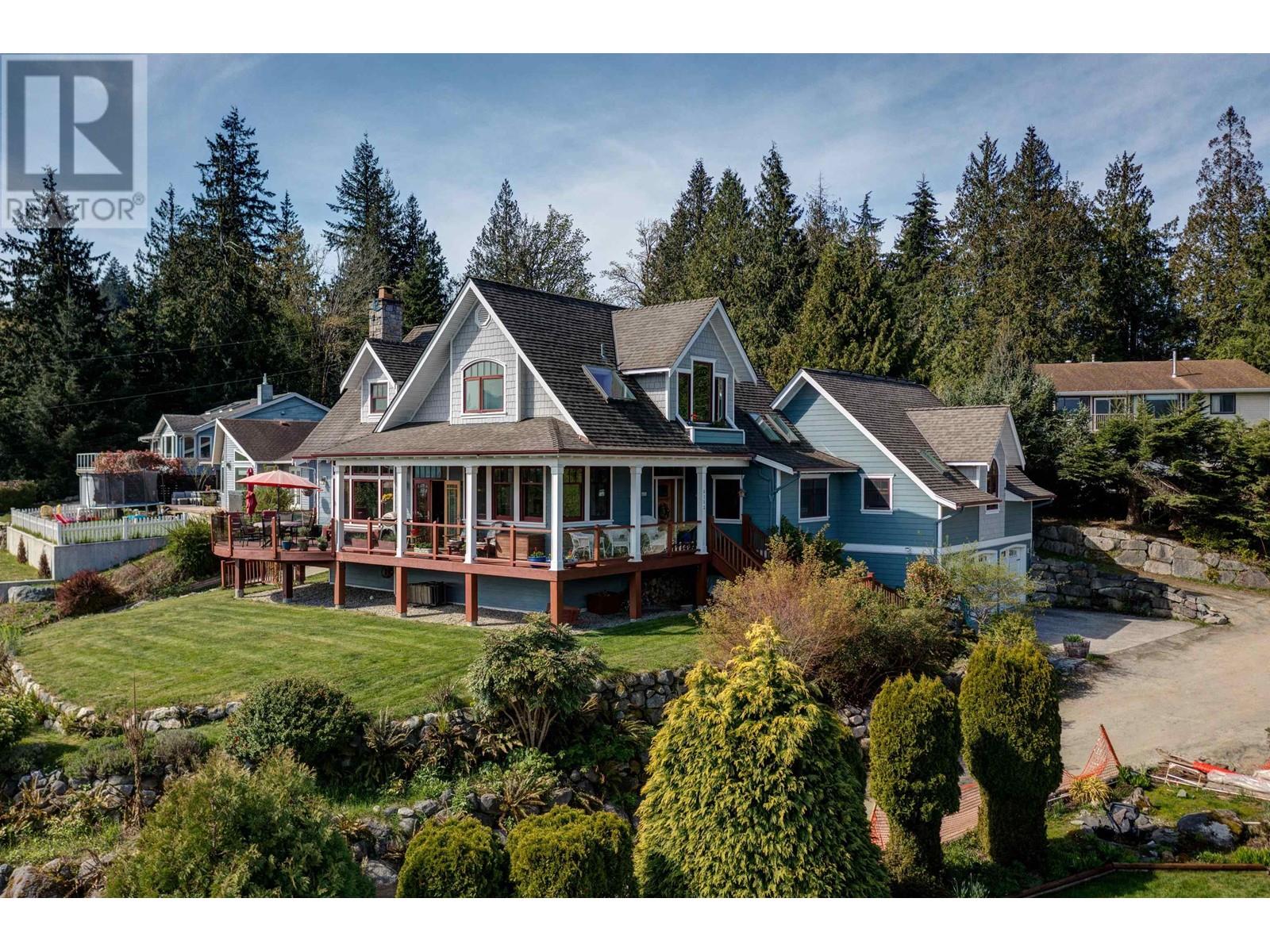 Property at 6373 N GALE AVENUE image 1