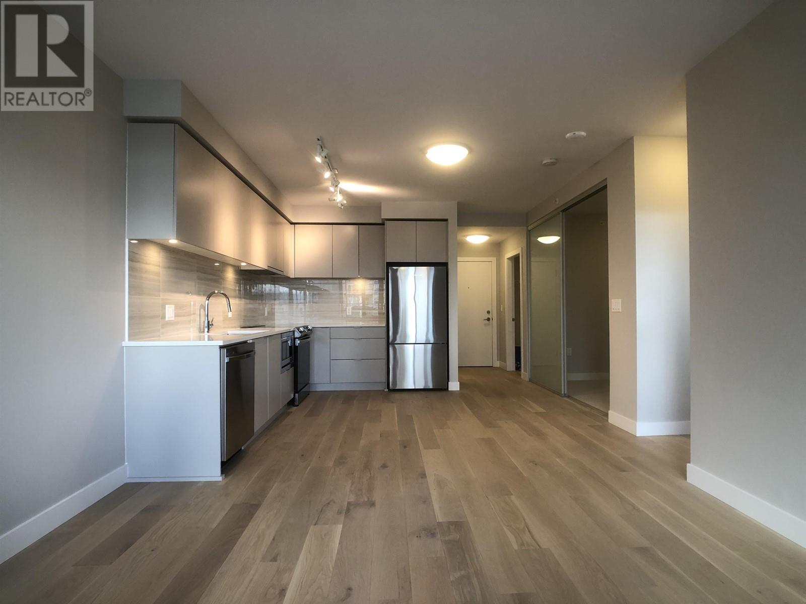 607 8761 University Crescent, Burnaby, British Columbia  V5A 0G3 - Photo 2 - R2978069