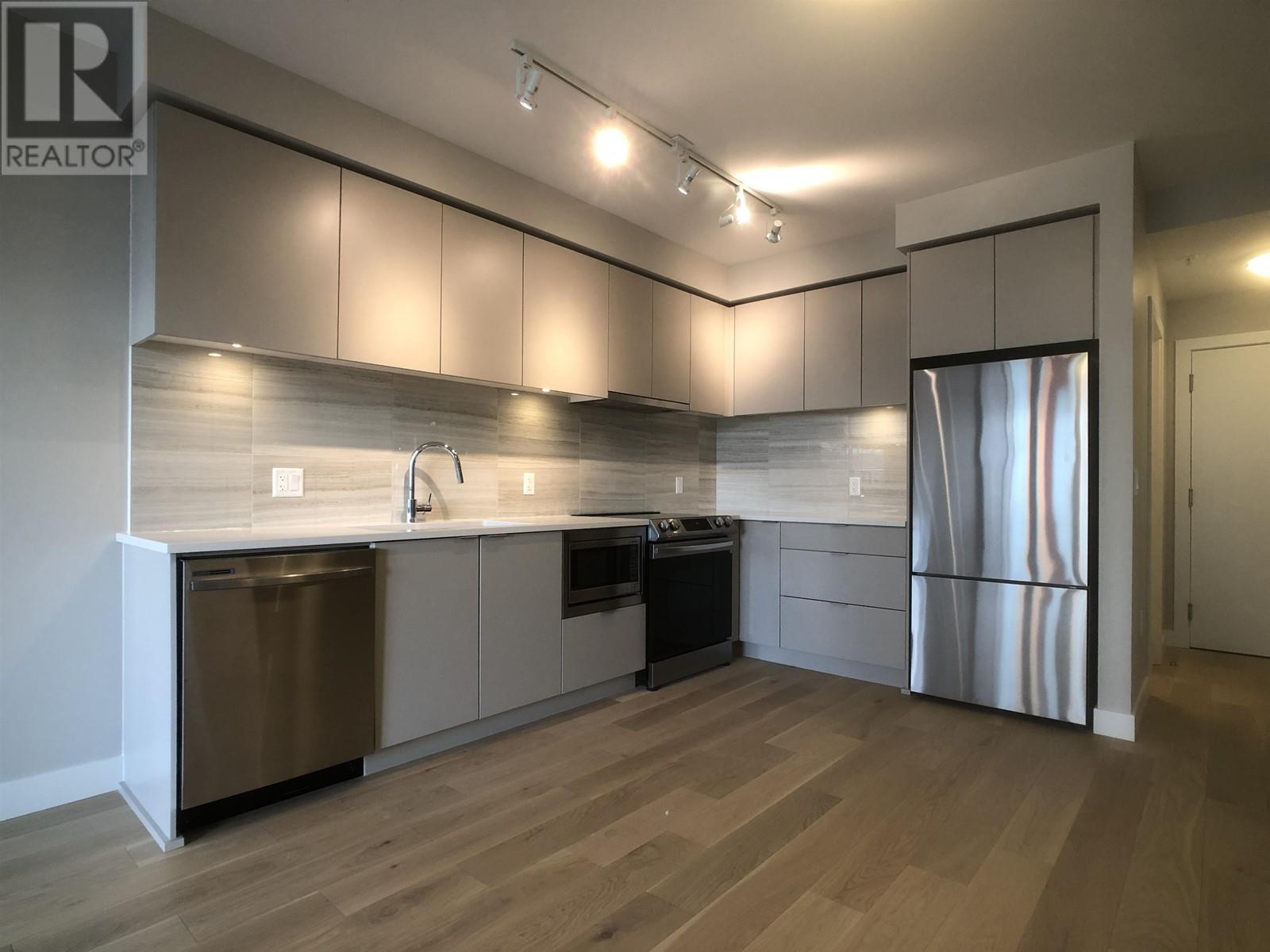 607 8761 University Crescent, Burnaby, British Columbia  V5A 0G3 - Photo 3 - R2978069