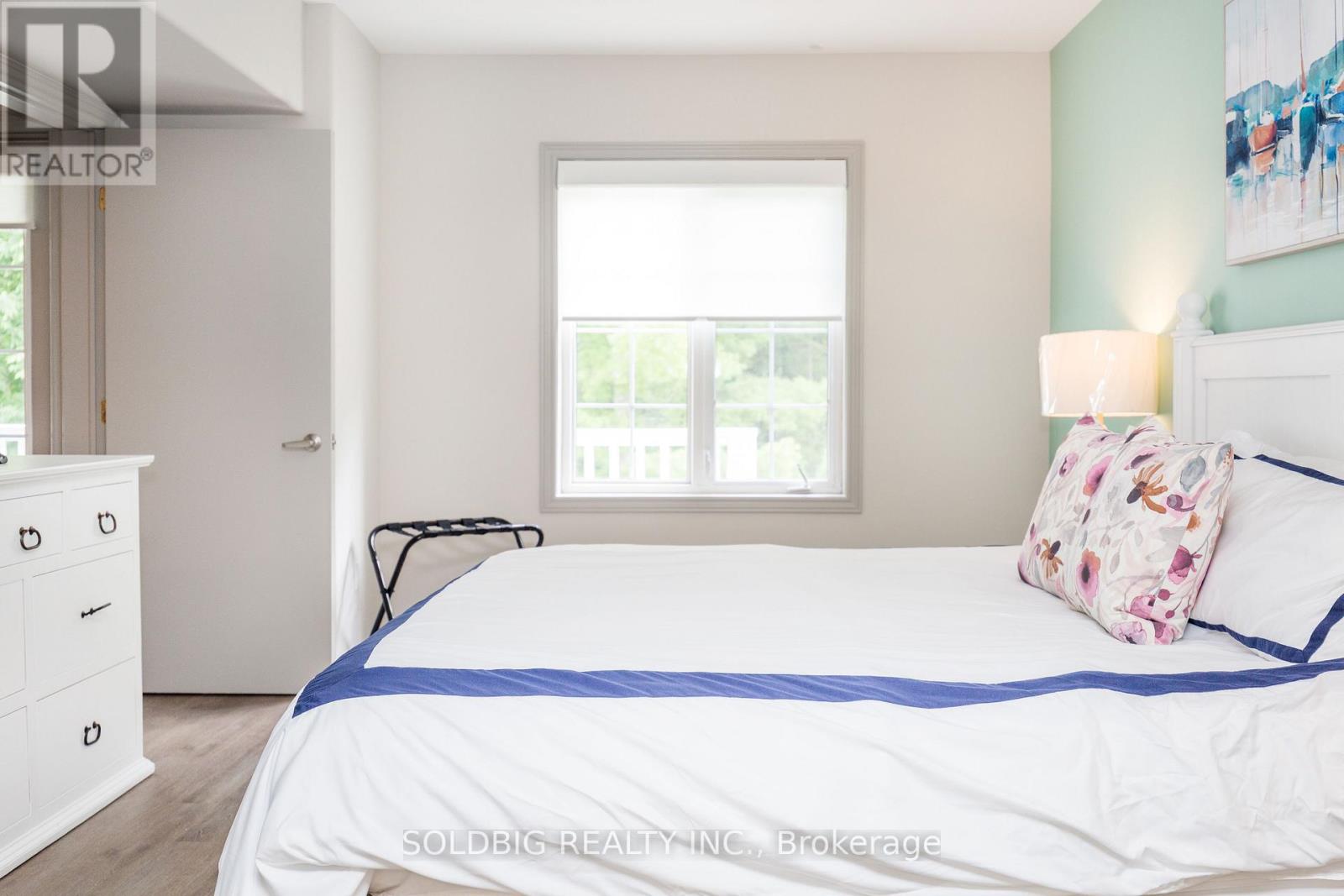 90 Highland Avenue, Oro-Medonte, Ontario  L0L 2L0 - Photo 11 - S12007144