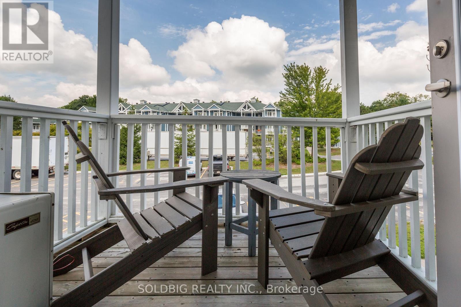 90 Highland Avenue, Oro-Medonte, Ontario  L0L 2L0 - Photo 30 - S12007144
