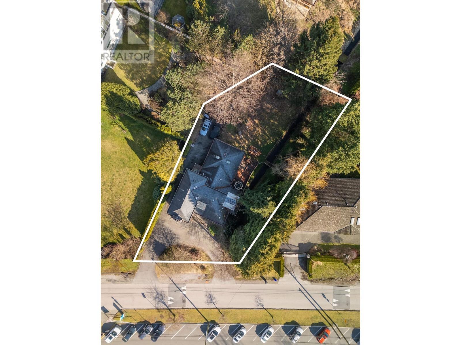 5280 Sperling Avenue, Burnaby, British Columbia  V5E 2T5 - Photo 22 - R2978075