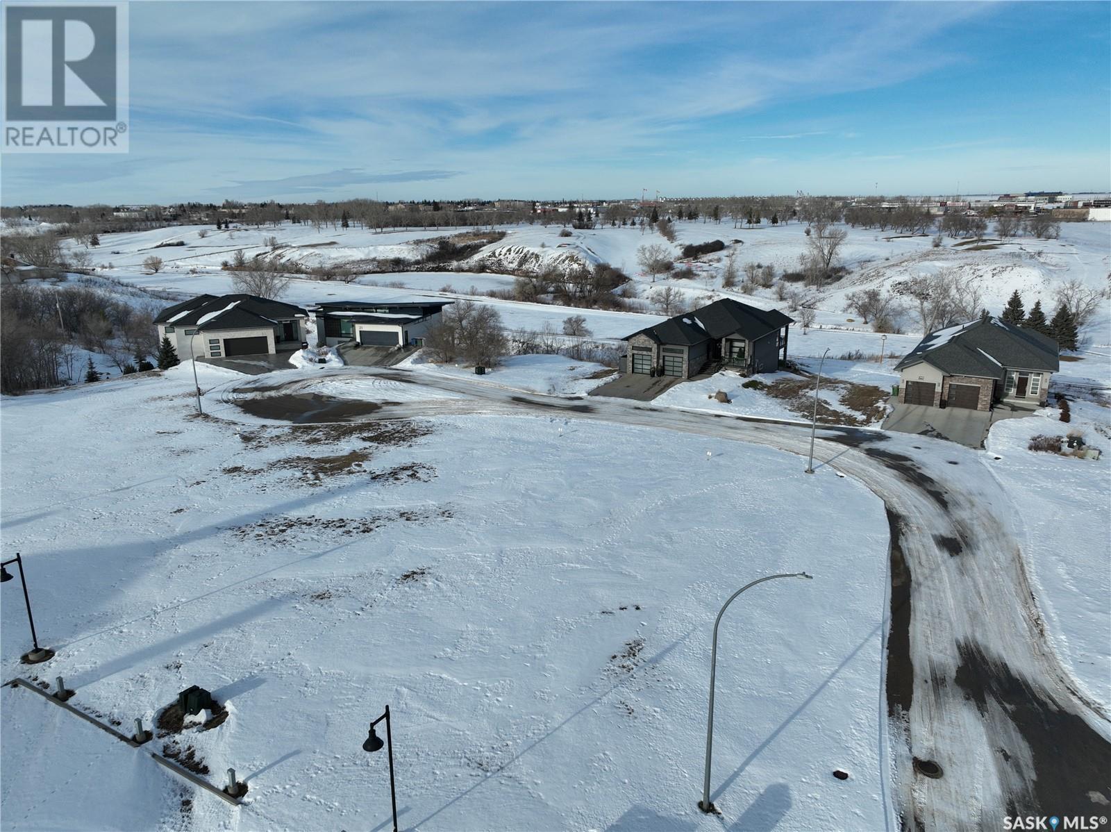 2 Copper Ridge Cove, Moose Jaw, Saskatchewan  S6H 4R1 - Photo 16 - SK998941