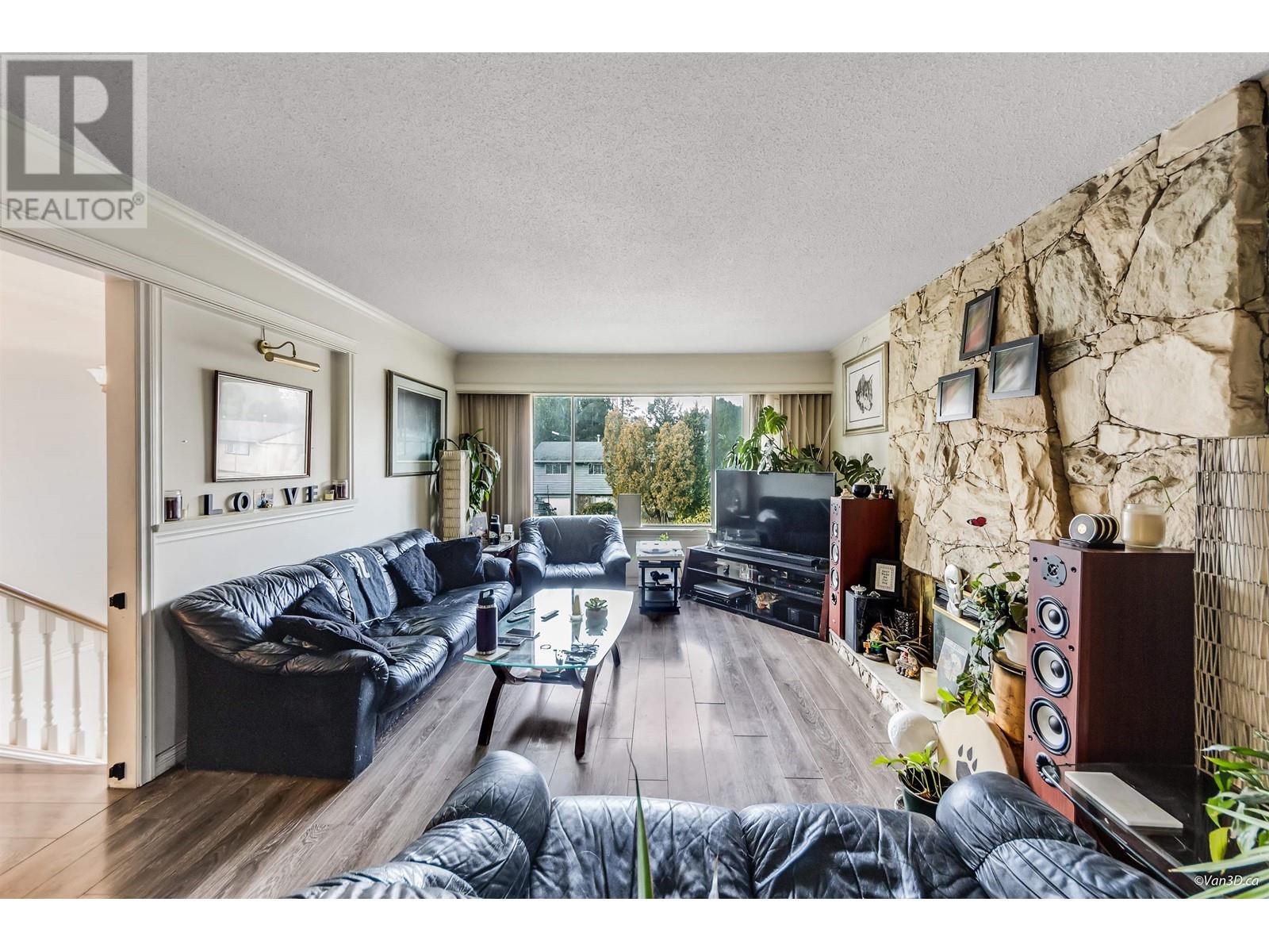 22940 122 Avenue, Maple Ridge, British Columbia  V2X 3Y4 - Photo 3 - R2977287
